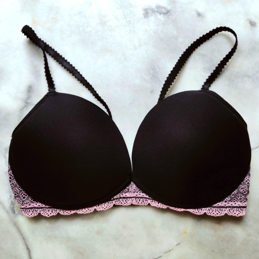 Josie by Natori Black Pink Lace Trim No Wire Wireless Bra Bralette, Sz 32D